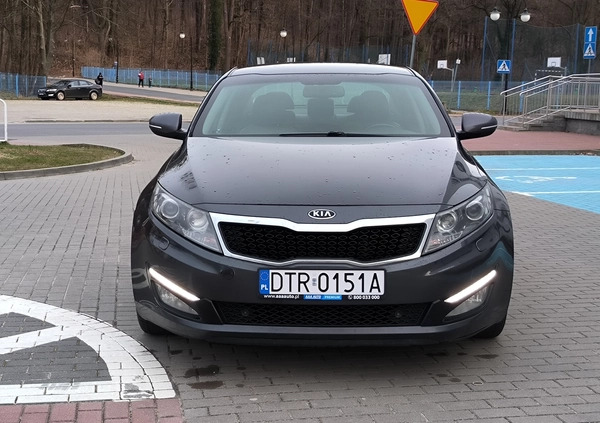 Kia Optima cena 28900 przebieg: 280000, rok produkcji 2011 z Trzebnica małe 137